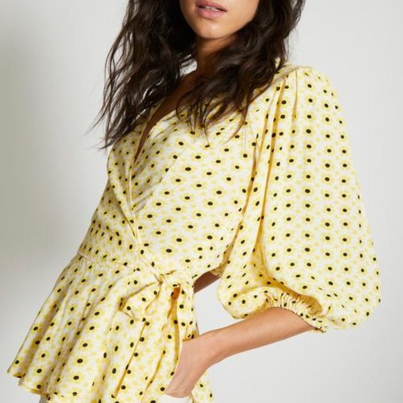 Ganni Floral Crepe Wrap Top Maize G32 - Picture 6 of 10